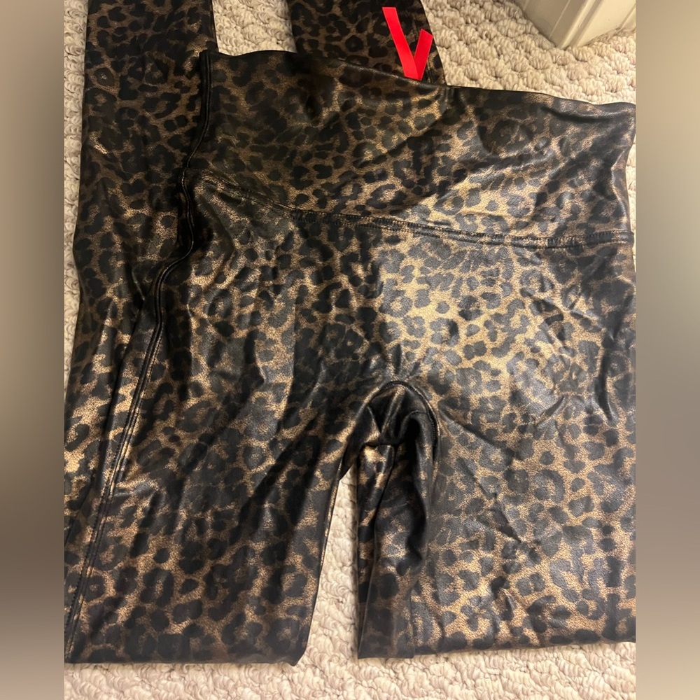 Spanx Faux Leather Leopard Leggings in Leopard Shine Womens Size medium